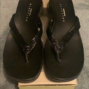 New! With box!Kenneth Cole black sandals